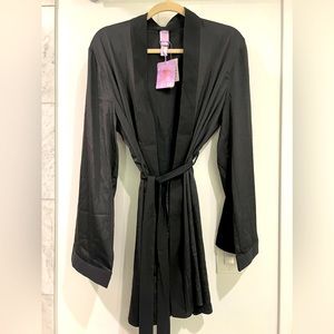 New Savage X Fenty Robe